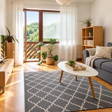 Spacious 2-bedroom - 20 Min To Ljubljana Apartma Kresnice